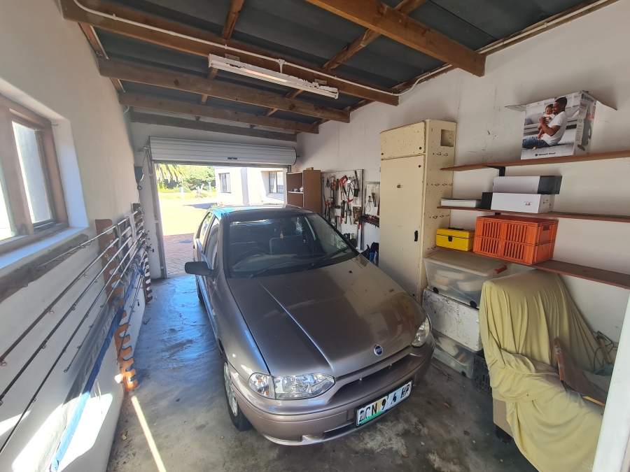 3 Bedroom Property for Sale in Jeffreys Bay Central Eastern Cape